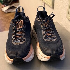 Hoka Bondi 6